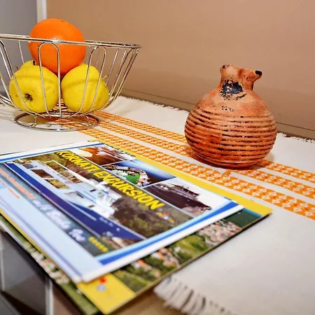 Silvana Sunset View Apartamento *