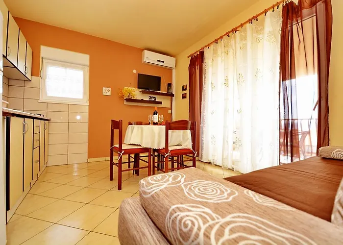 Silvana Sunset View Apartamento *